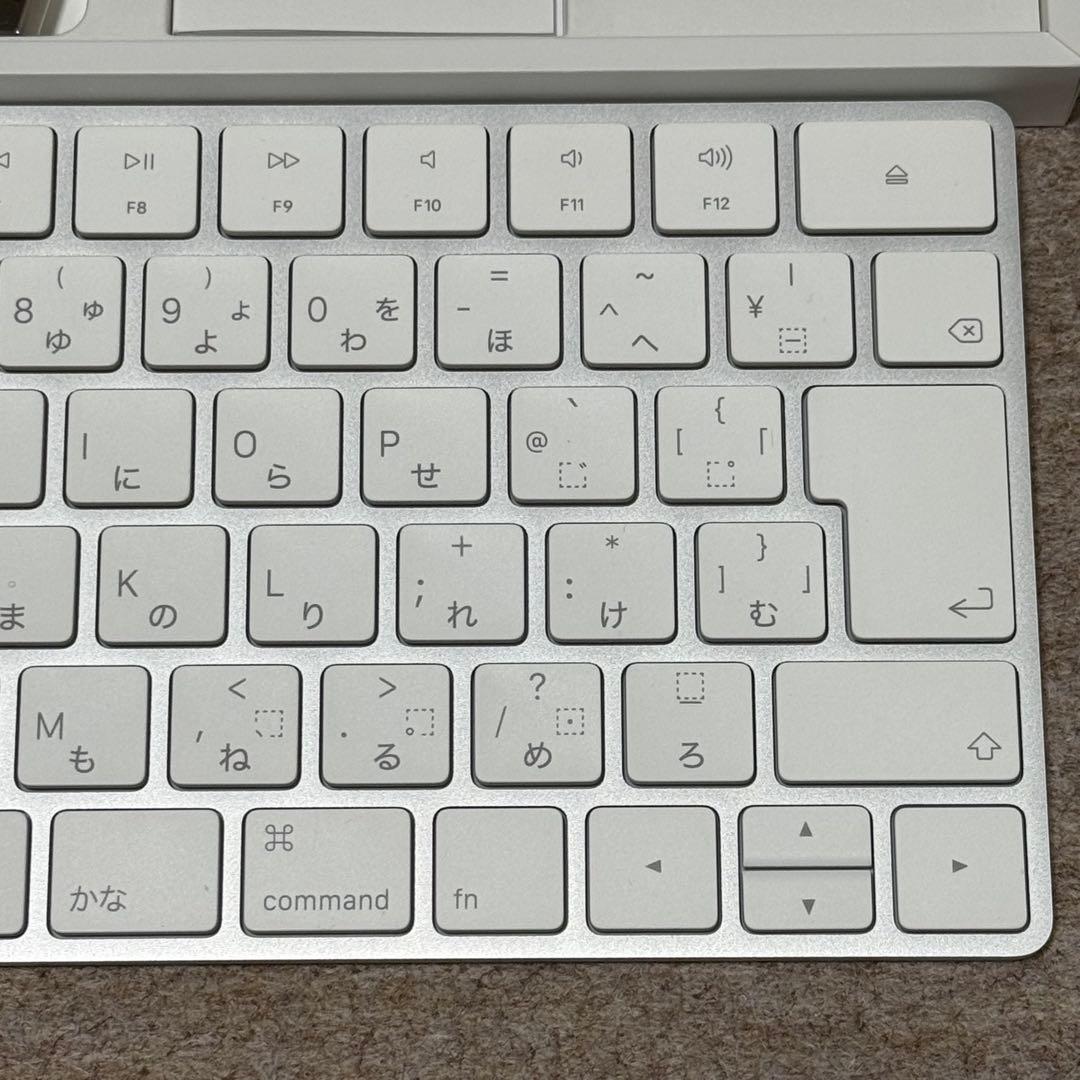 Apple Magic Keyboard 日本語JIS（充電式）ケース付