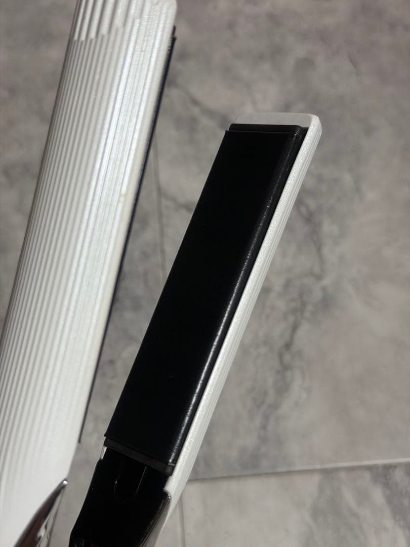 リファ ストレートアイロン