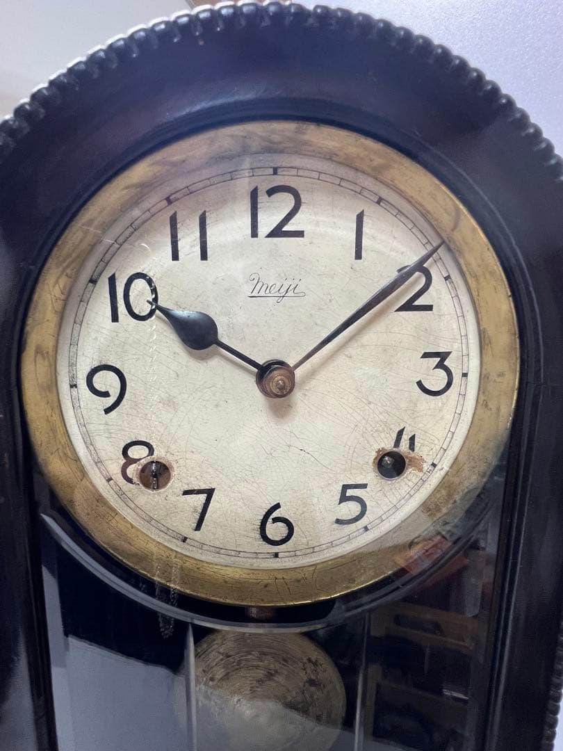アンティーク　クラッシック　昭和　振り子時計 ボーン、ボーンといい音が響きます