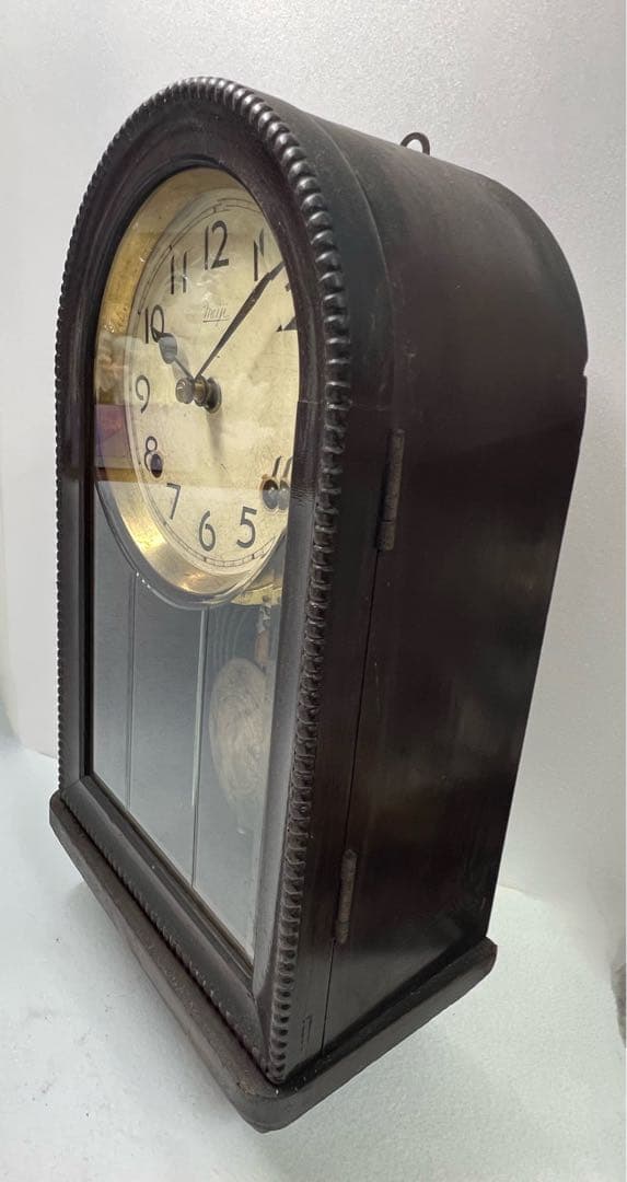 アンティーク　クラッシック　昭和　振り子時計 ボーン、ボーンといい音が響きます