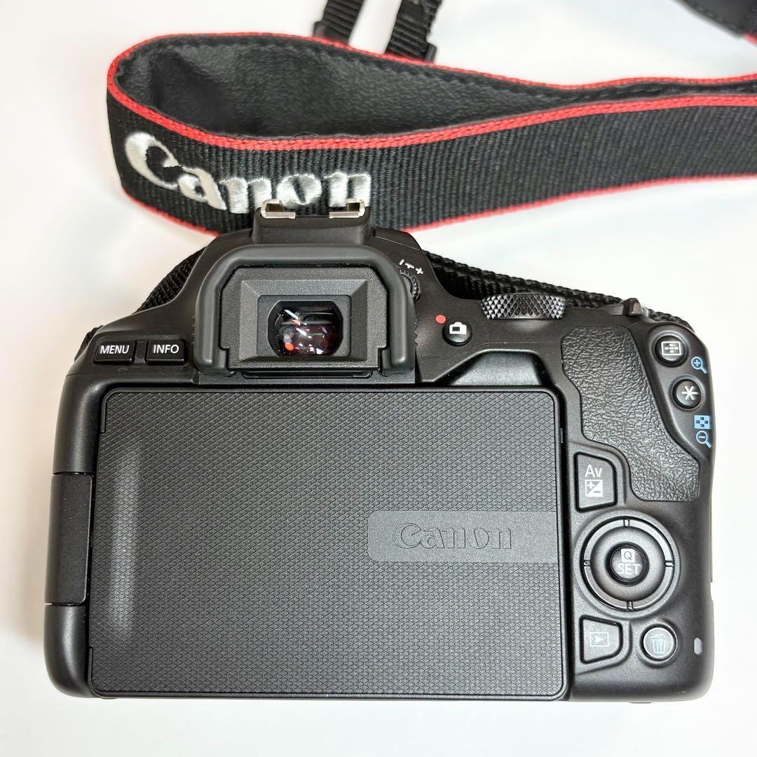 Canon キャノン EOS Kiss X10 ダブルズームキット 箱付き 美品