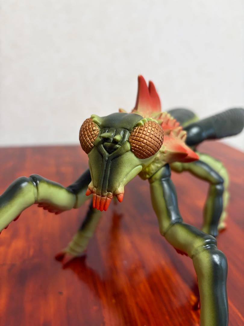 マーミット　カマキラス2004