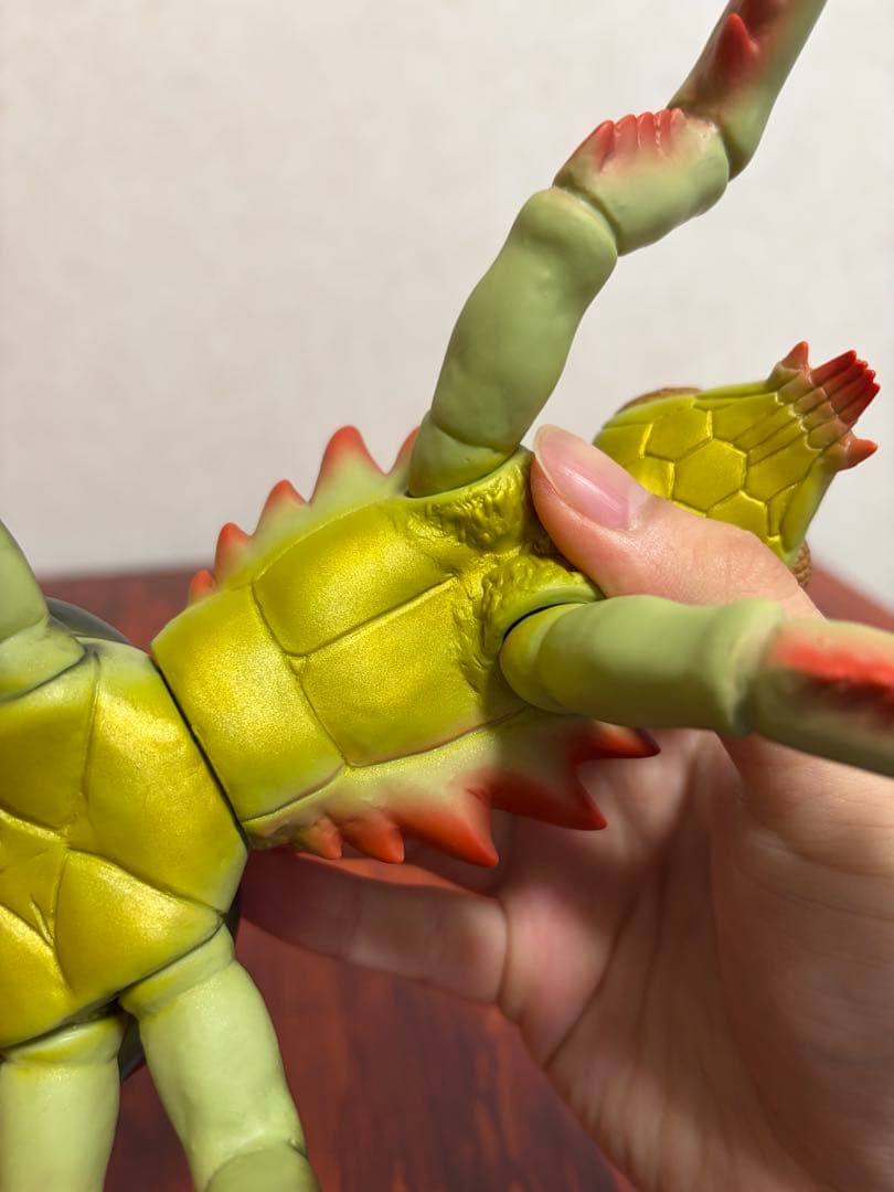 マーミット　カマキラス2004