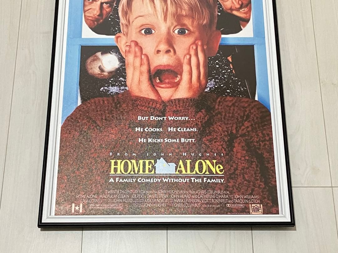 【額縁付き】  Alone（ホーム・アローン） A2ポスター