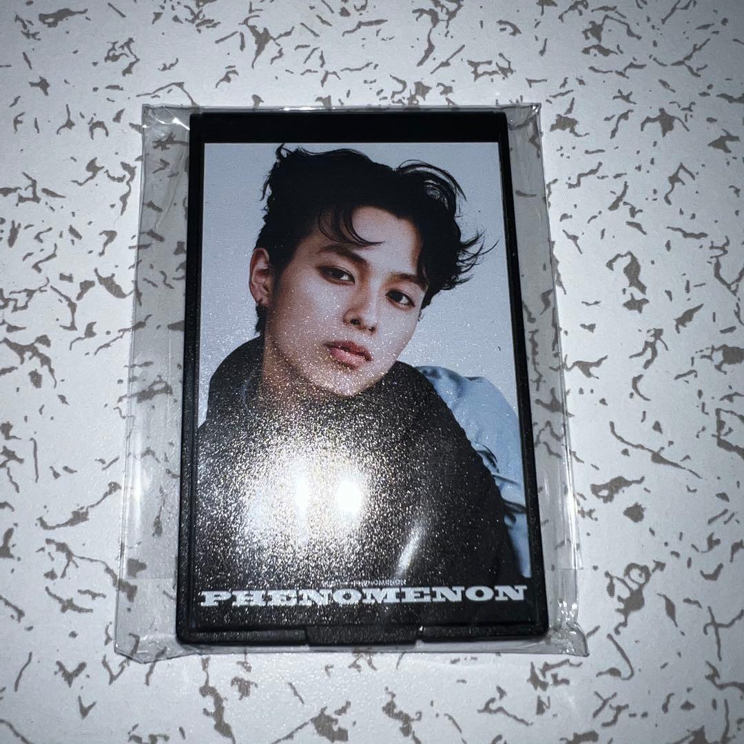 川口蒼真 コンパクトミラー