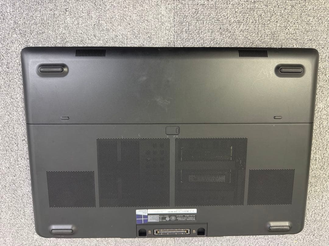DELL precision 7710 i7-6820HQ メモリ8GB