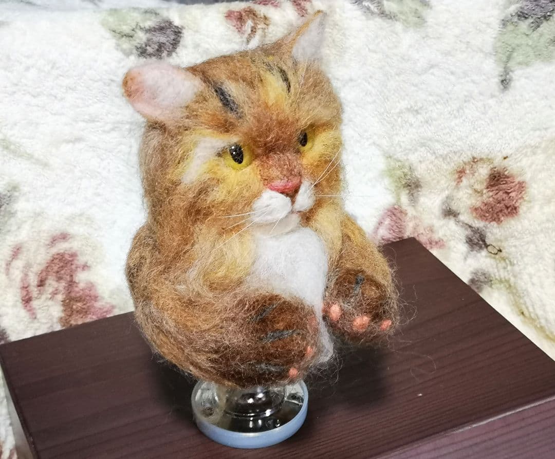 羊毛フェルト 猫・ミニバスト