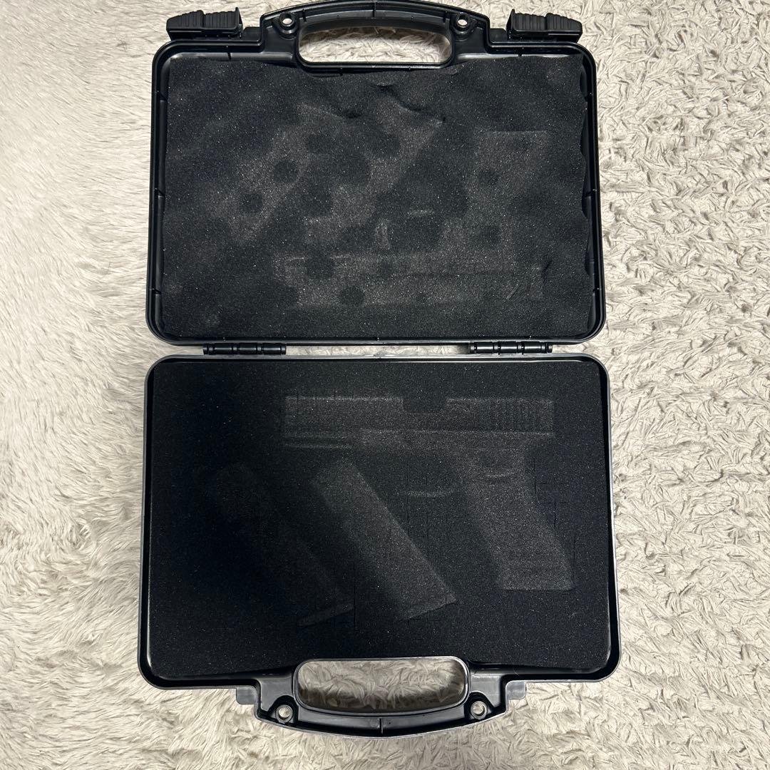 GLOCK 18C ガスブローバックハンドガン