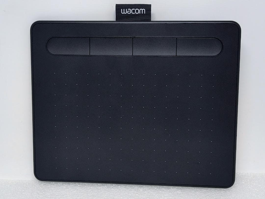 液タブ・ペンタブ Wacom Intuos Small + CLIP STUDIO TABMATE