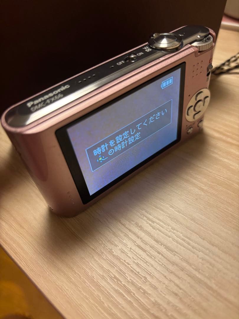 デジカメ　Panasonic DMC-FX66 ピンク 14メガピクセル