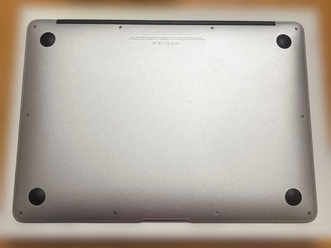 MacBook本体 MacBook Air (13-inch, Early 2014) 128GB