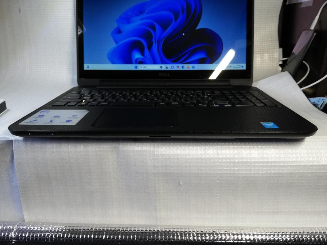 Windowsノート本体 DELL Inspiron 3537 windows11/office2016