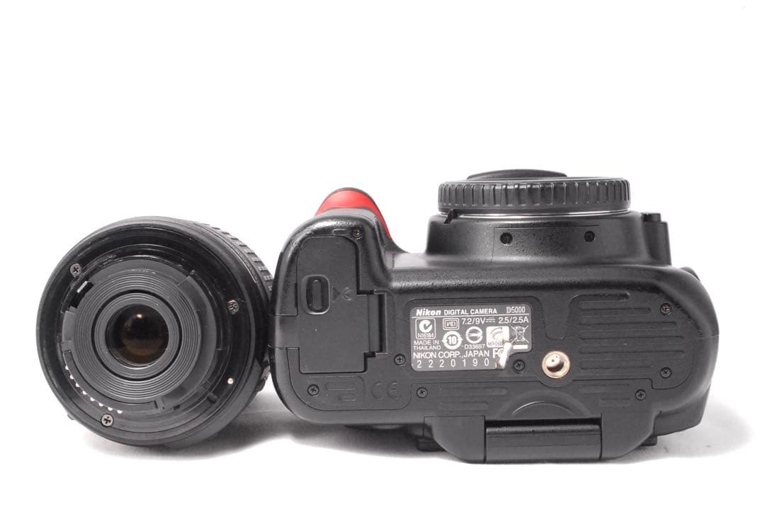 入門モデル✨ニコン D5000✨一眼レフカメラ✨届いてすぐ使える✨スマホ転送OK