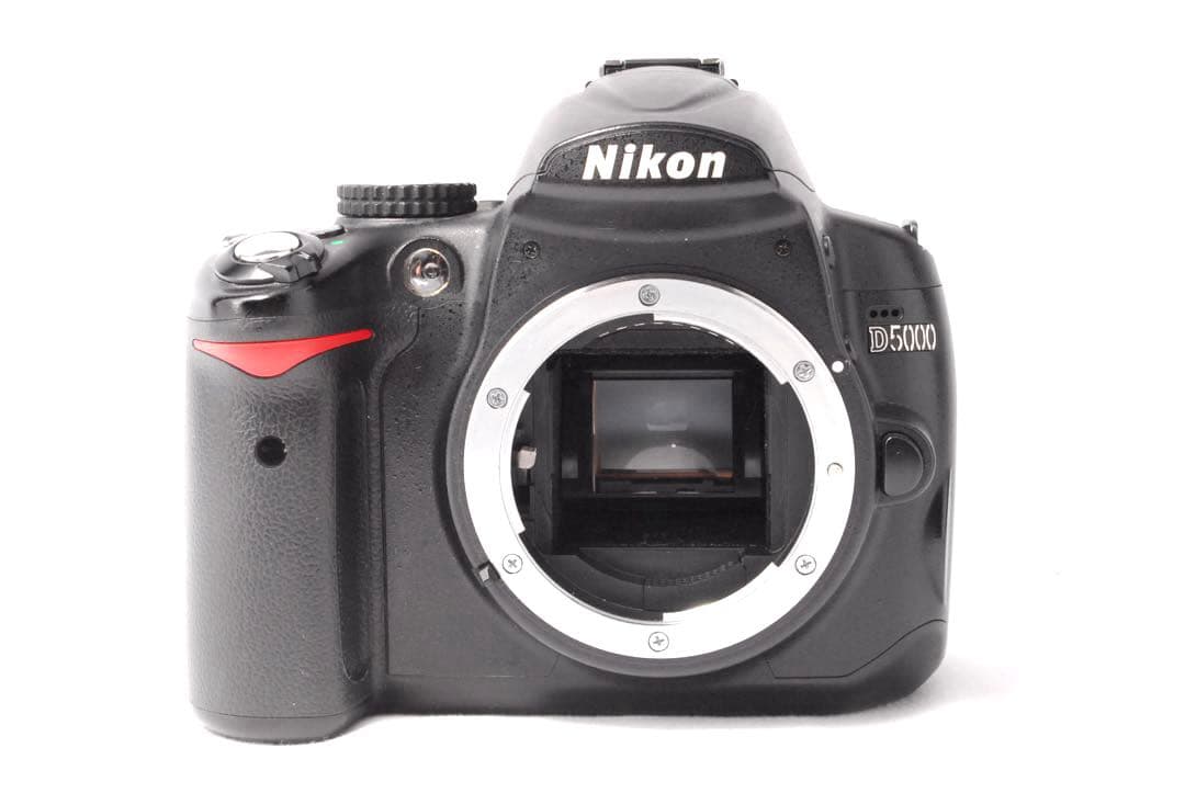 入門モデル✨ニコン D5000✨一眼レフカメラ✨届いてすぐ使える✨スマホ転送OK