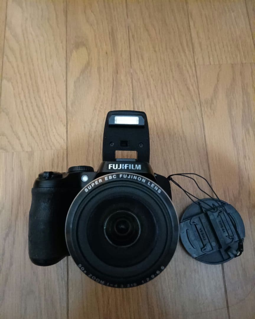 カメラ　デジタルカメラ　富士フィルム　一眼レフ　finepix　s9400w