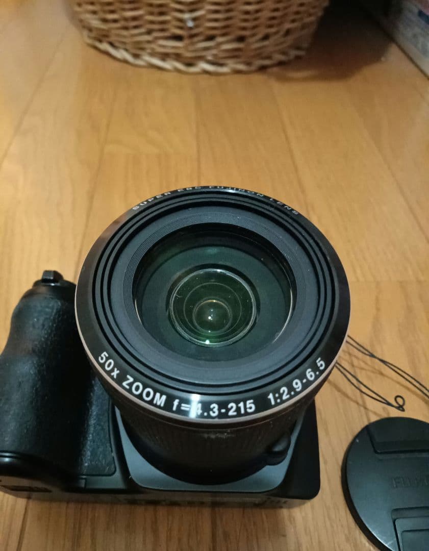 カメラ　デジタルカメラ　富士フィルム　一眼レフ　finepix　s9400w