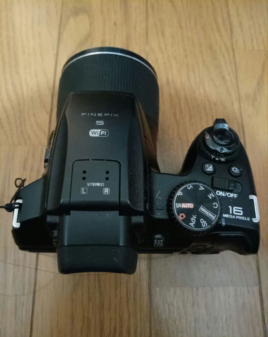 カメラ　デジタルカメラ　富士フィルム　一眼レフ　finepix　s9400w