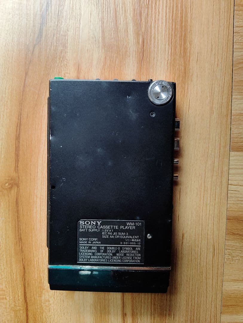 だ*う様 ジャンク品SONY WM-101 カセットプレーヤー