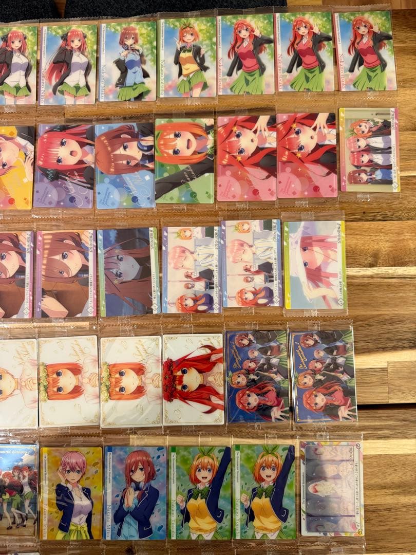 【未開封】五等分の花嫁 ウエハースカードなど まとめ売り