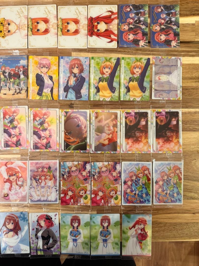 【未開封】五等分の花嫁 ウエハースカードなど まとめ売り