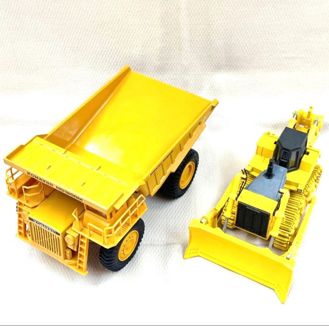 コマツ HD1200Mダンプ + D475Aブルドーザー　2台セット