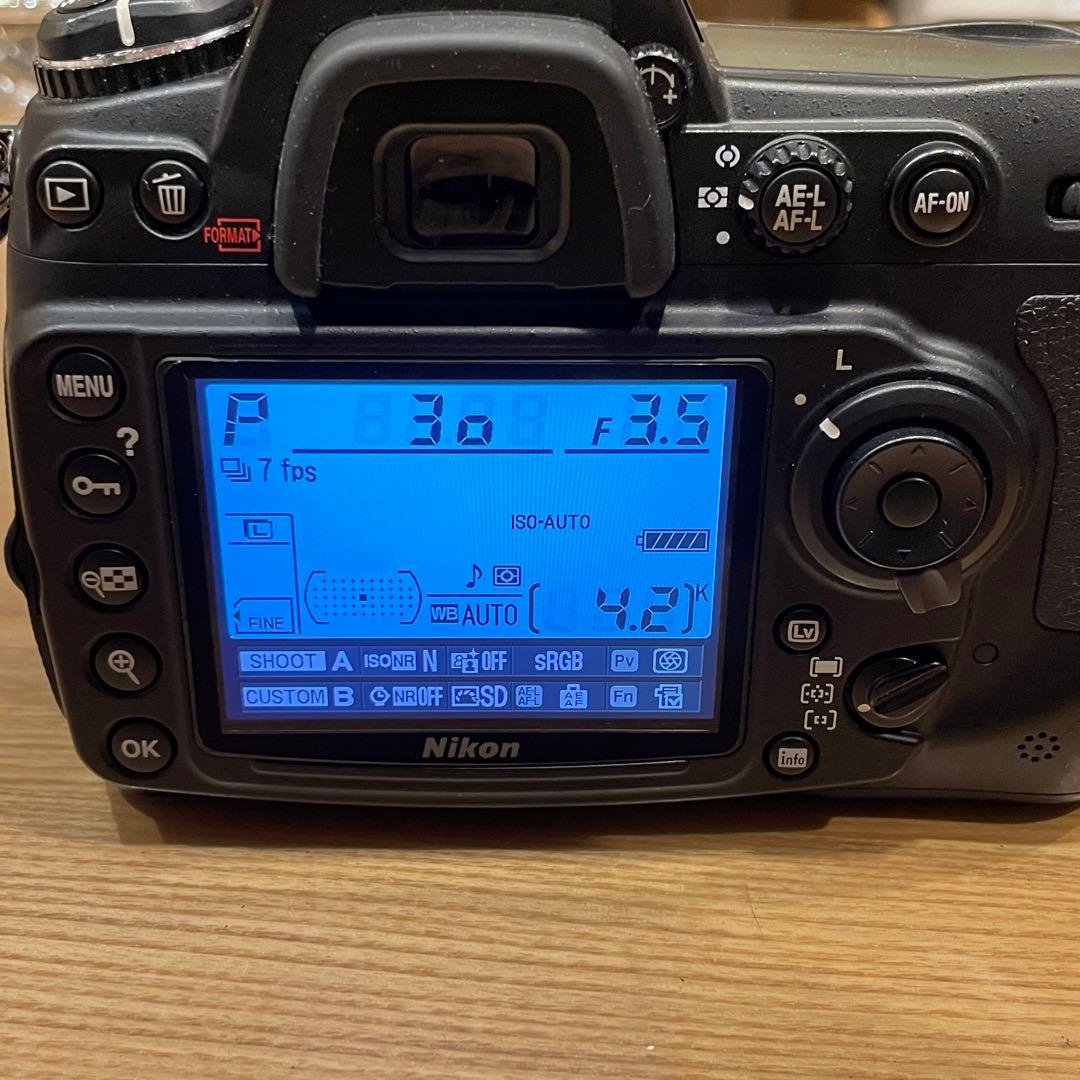 美品　Nikon D300S　AF-S 18-105 3.5-5.6レンズ付き