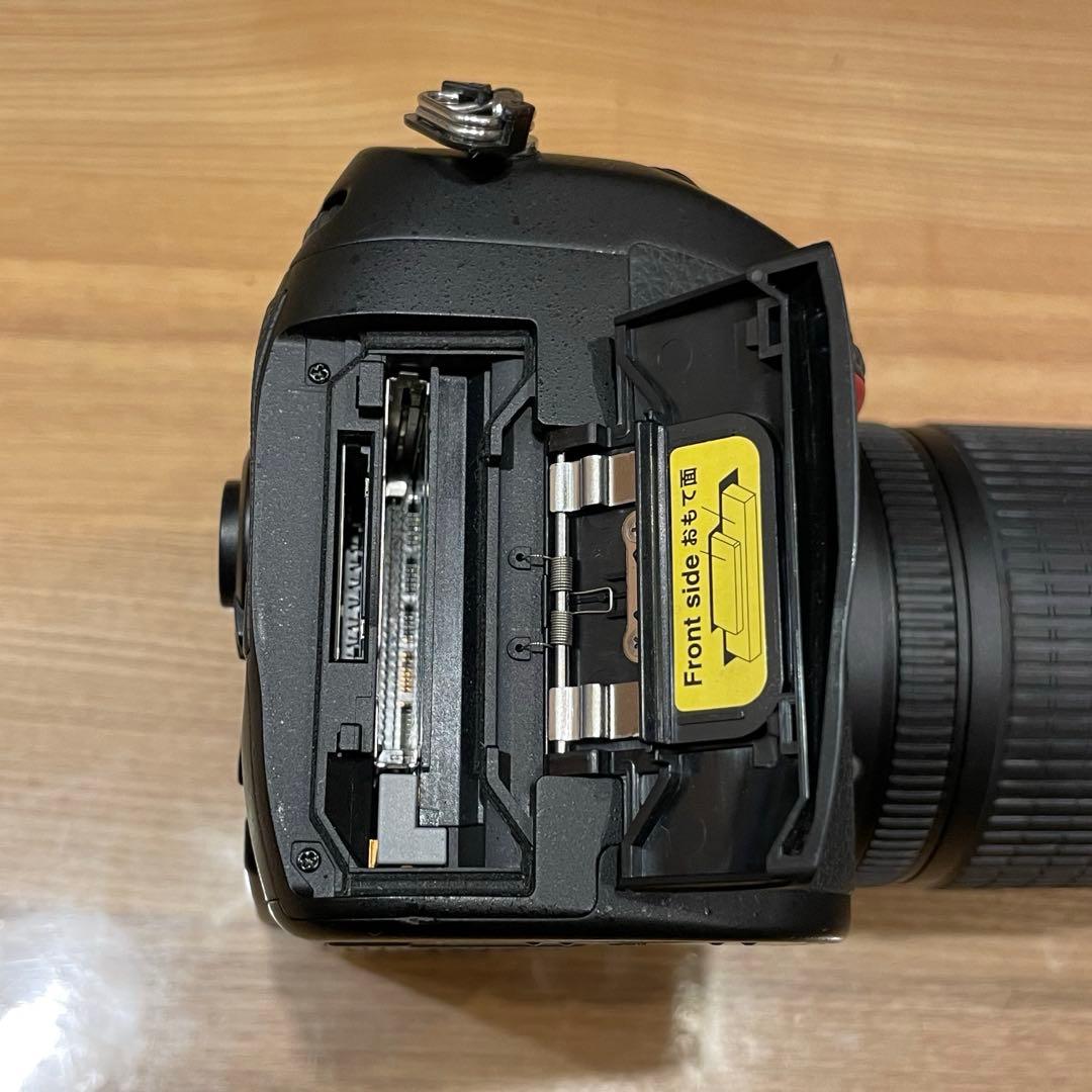 美品　Nikon D300S　AF-S 18-105 3.5-5.6レンズ付き