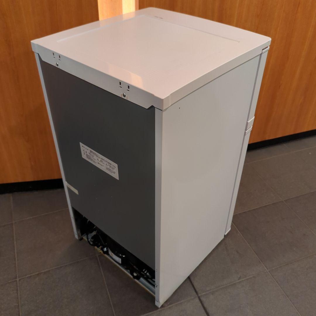 お値引き可！2021年製(東京23区のみ送料と設置無料！)冷蔵庫