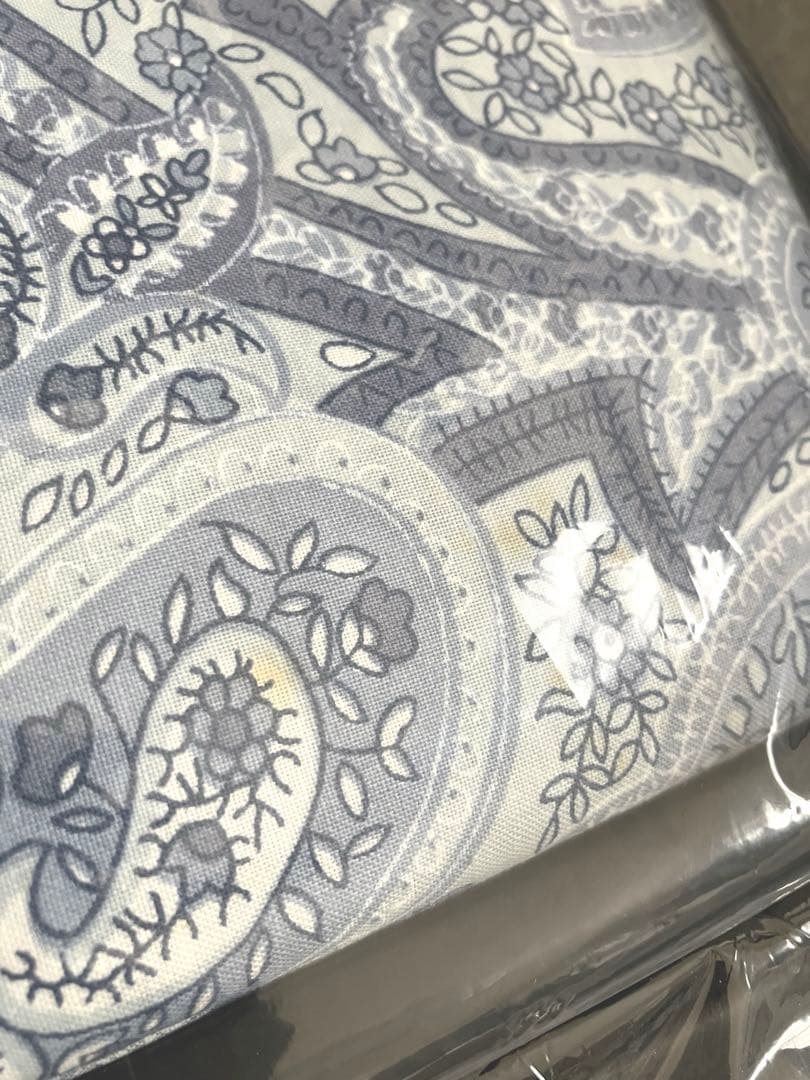 【新品未使用】イヴサンローラン 肌掛布団 2枚セット