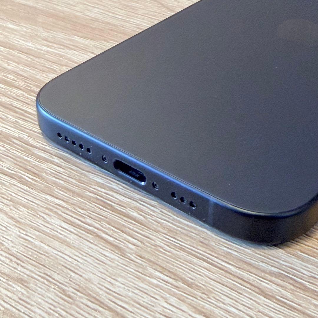 iPhone 16 128GB SIMフリー バッテリー最大容量 100%