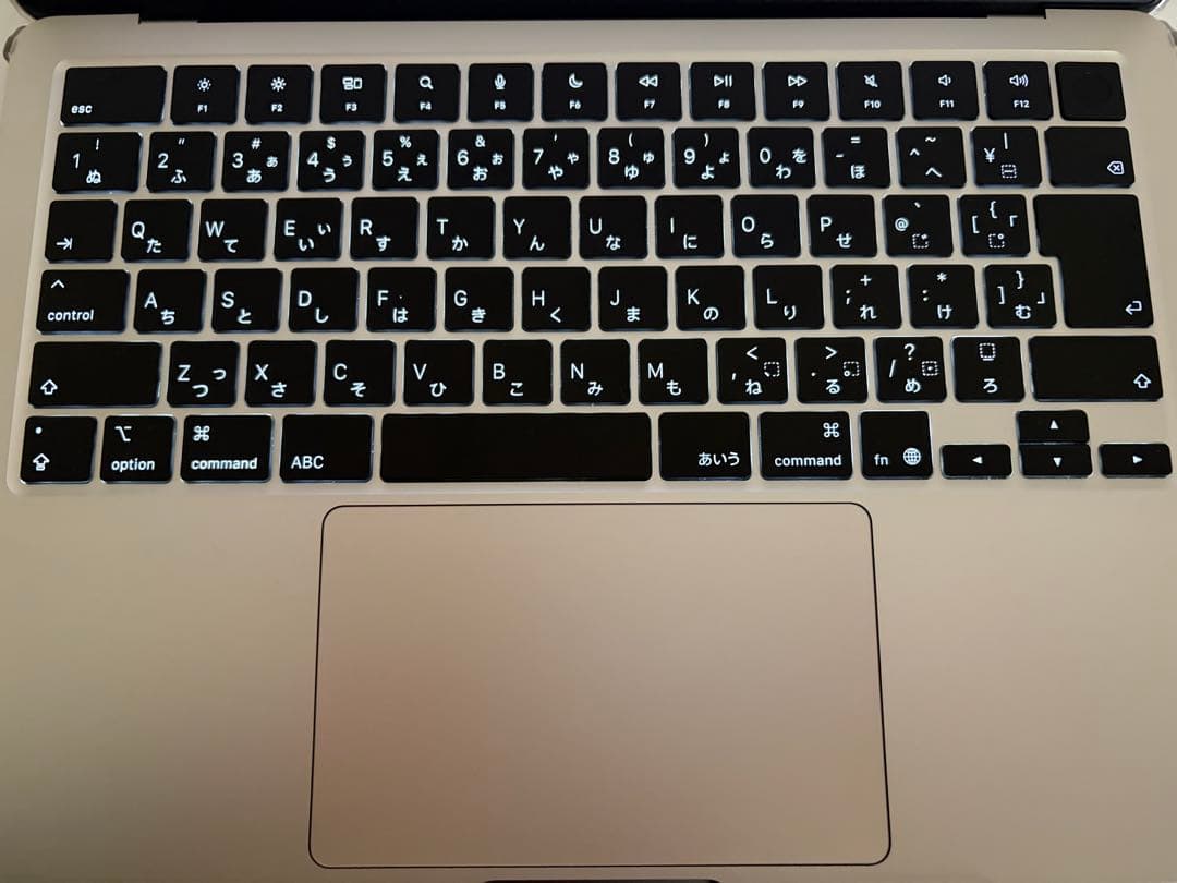 13インチMacBook Air M4 16GB 256GB ケース等付属