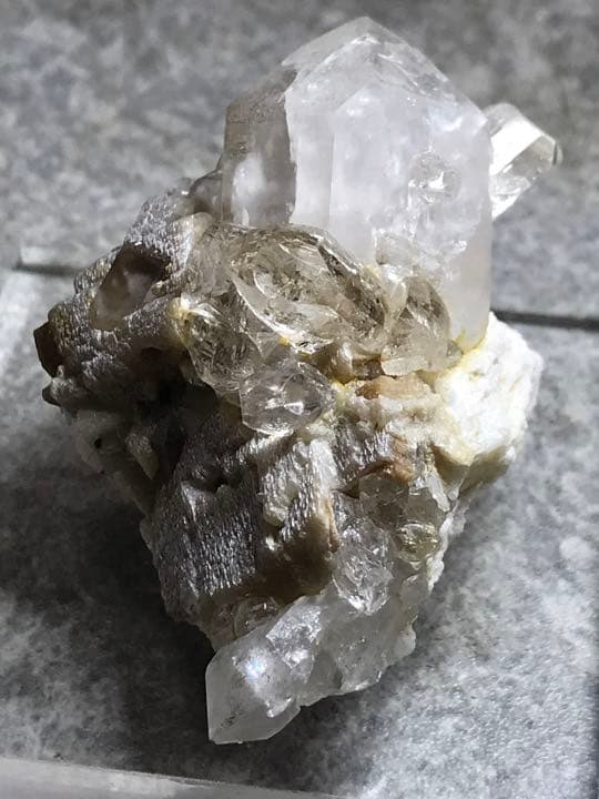 鉱物原石　トパーズonクォーツ原石　鉱物標本