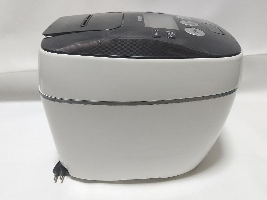 TIGER 圧力IH炊飯ジャー JPB-G182 無洗米対応 ホワイト