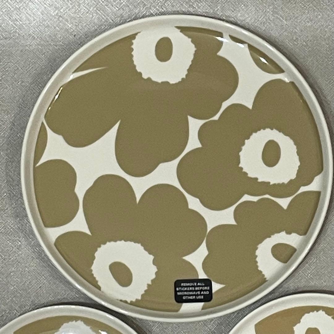 新品　定価13,640円　マリメッコ　プレート　ウニッコ　ベージュ　3点セット