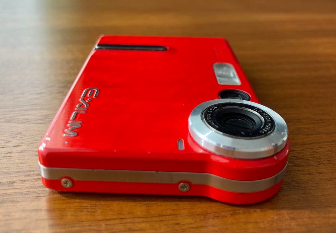 CASIO EXILIM EX-S20 カシオ エクシリム デジタルカメラ 赤