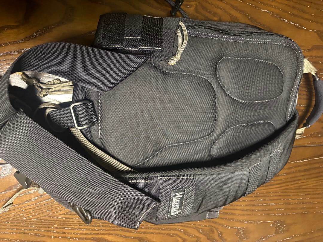 MAGFORCE マグフォース Mini Archer Sling Bag