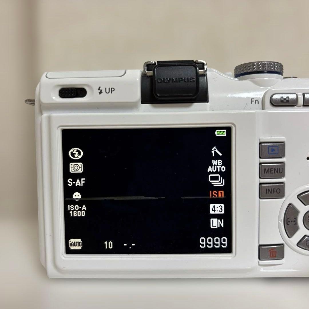 【白熊】OLYMPUS オリンパス E-PL1S レンズセット