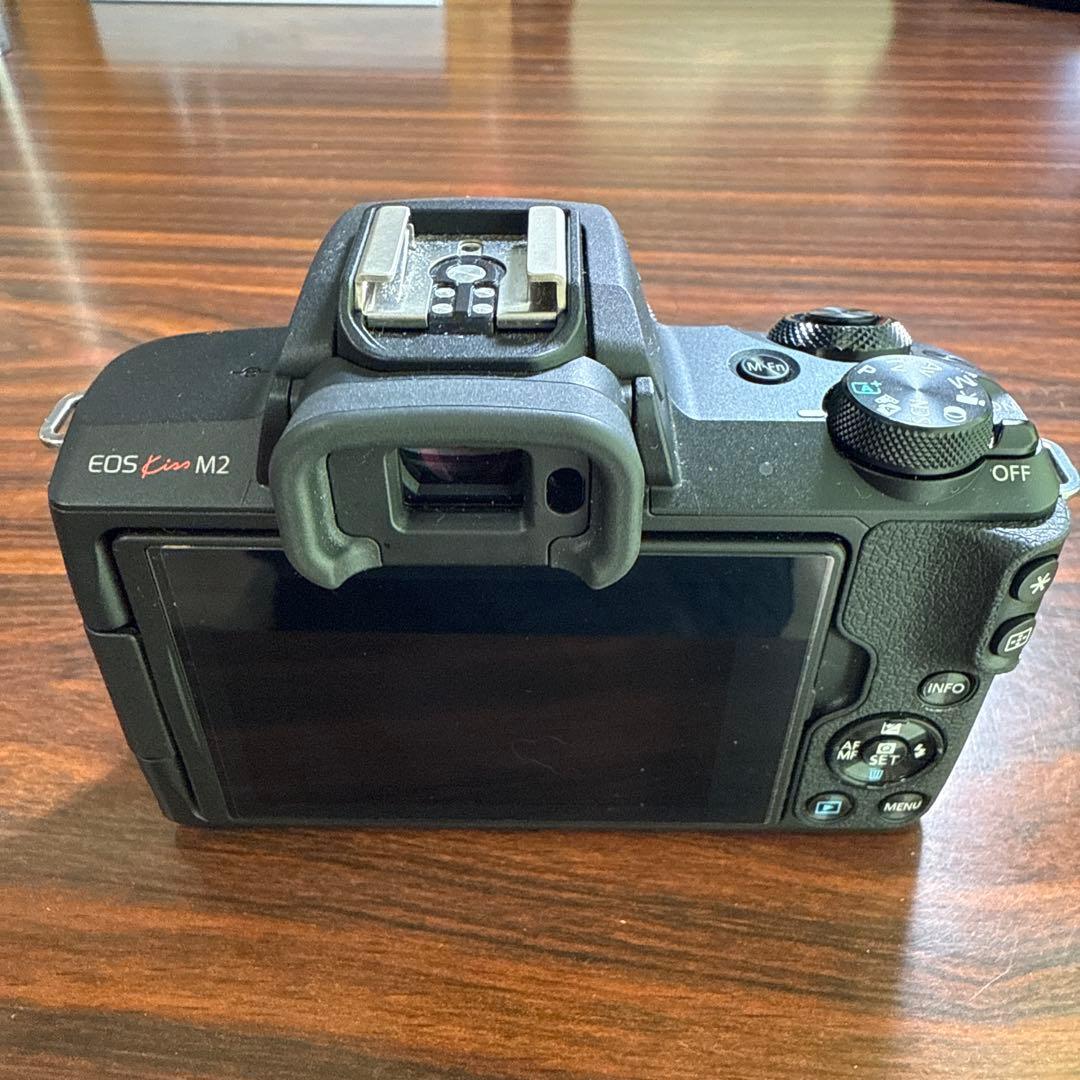 Canon ミラーレス一眼カメラ EOS Kiss M2 キット ブラック