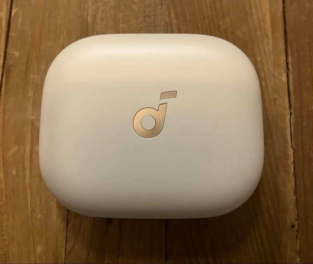 イヤホン Anker Soundcore AeroFit 2