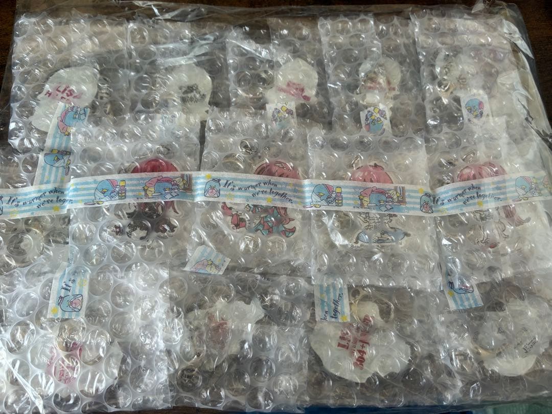 LiSA10thランダムセットゥアクリルキー全18種+缶バッジ全14種 コンプ品