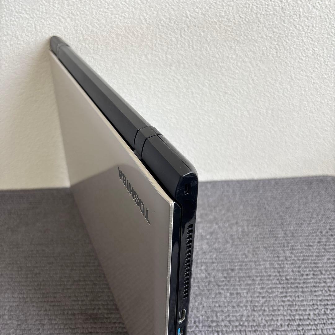 東芝dynabook T67/VGL i7-6500U メモリ8GB AC付き