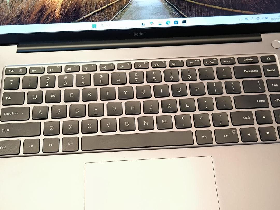 Xiaomi RedmiBook Pro15　ノートPC 3.2K液晶