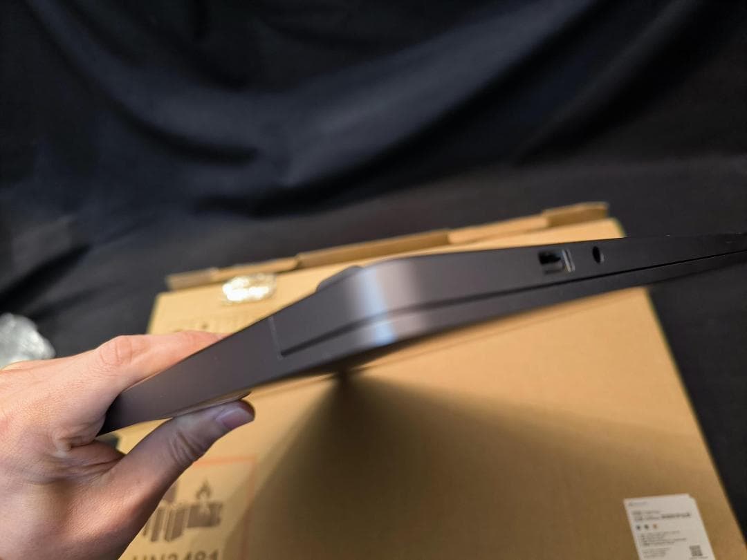 Xiaomi RedmiBook Pro15　ノートPC 3.2K液晶