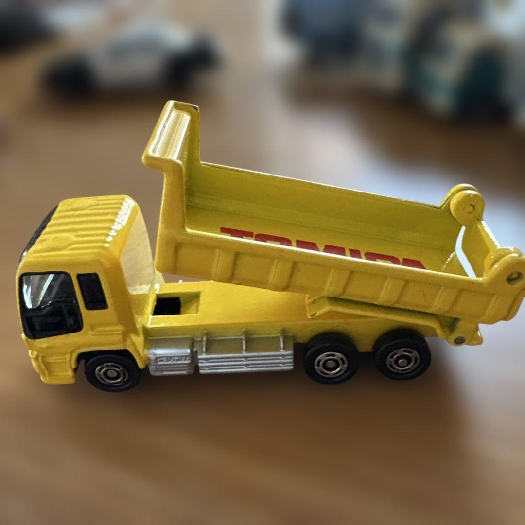 トミカ ミニカー　28個まとめ売り