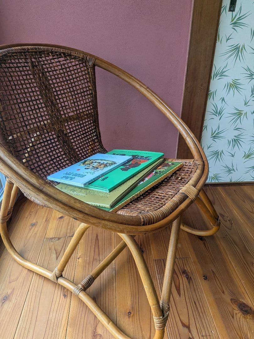 ラタン製椅子