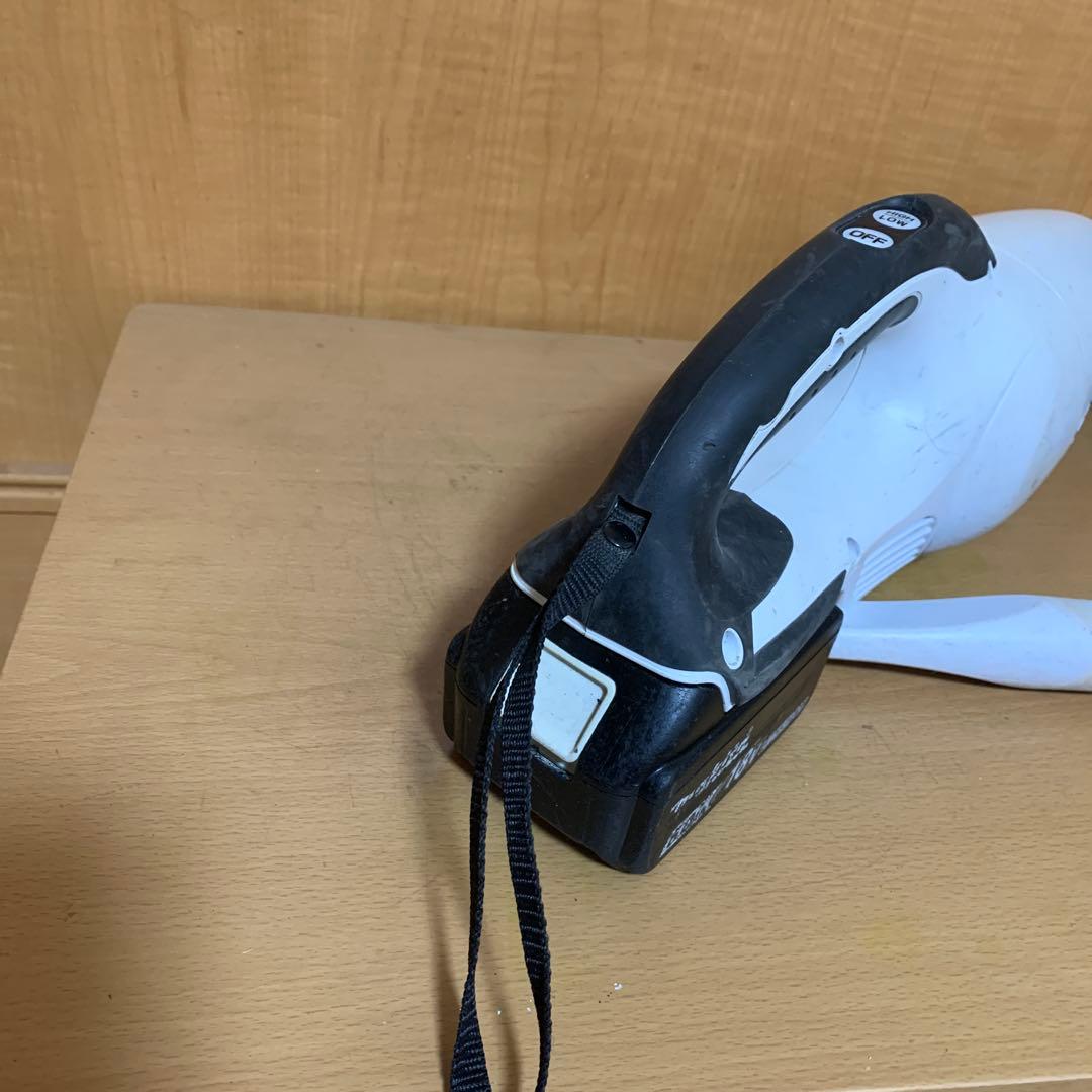 makita充電式18Vモーター/CL182FD本体　➕BL1860Bオマケ付き