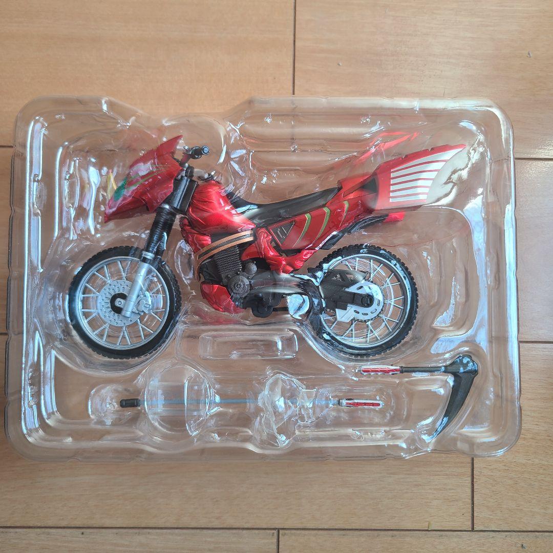 S.H.Figuarts 仮面ライダーアマゾンアルファ 限定版&ジャングレイダー