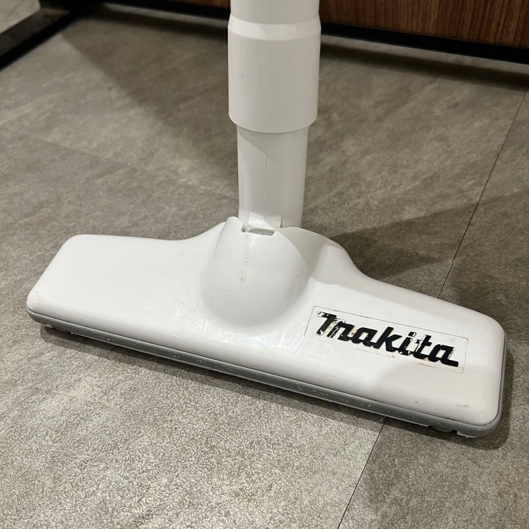 マキタ 充電式クリーナー CL107FD バッテリー 10.8V C226