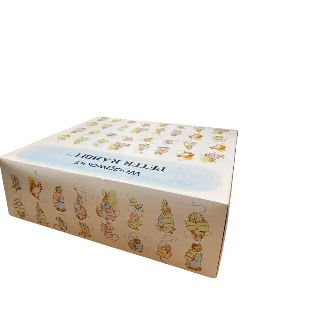 ほぼ未使用 旧刻印  ウェッジウッド 食器4点 物語デザイン