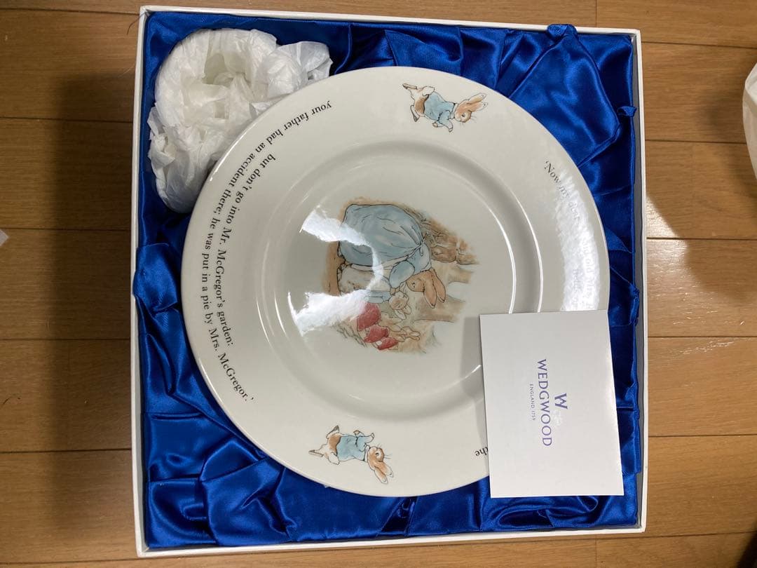 ほぼ未使用 旧刻印  ウェッジウッド 食器4点 物語デザイン